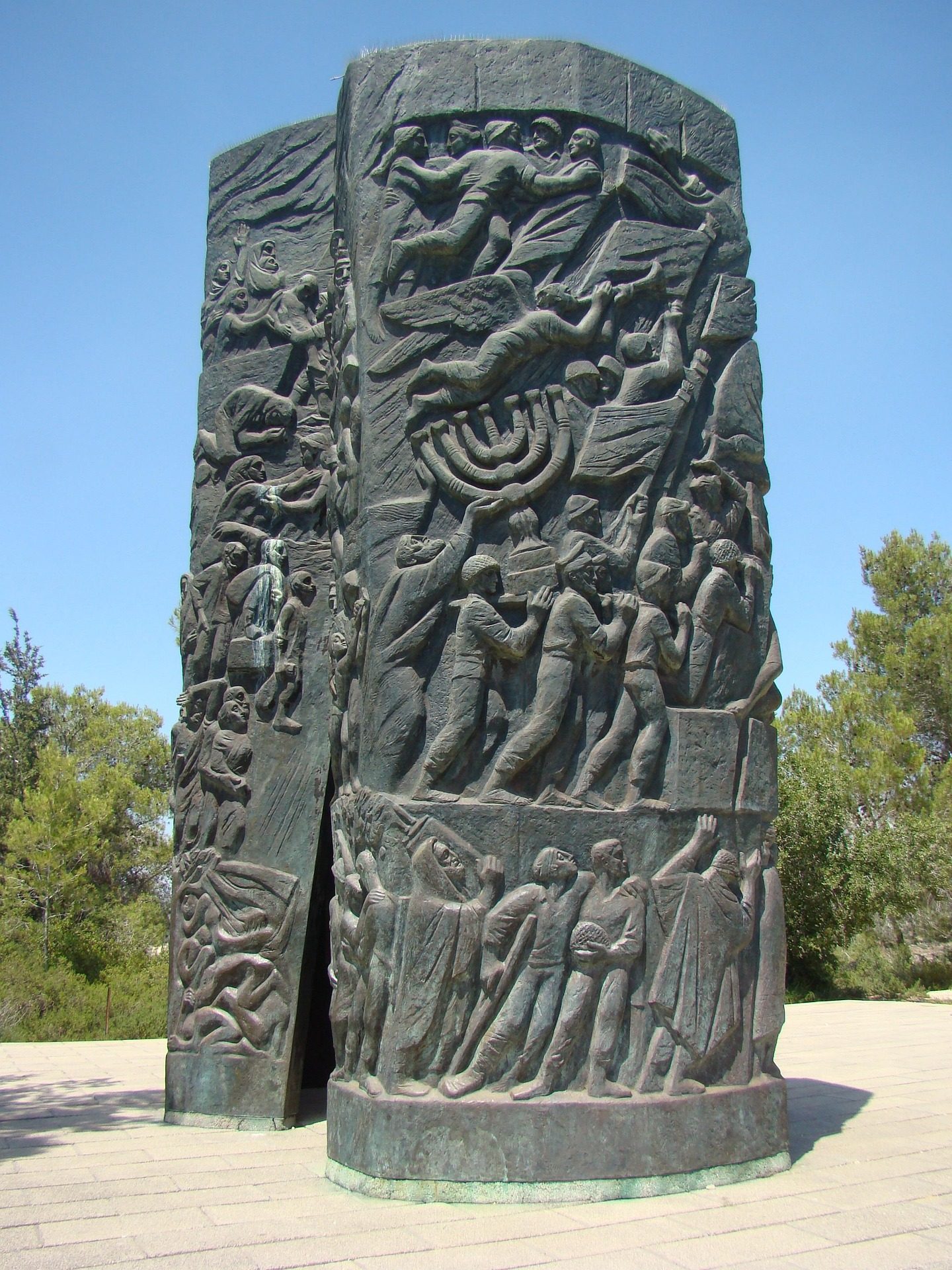 Gvilei HaEsh - Scrolls of Fire memorial