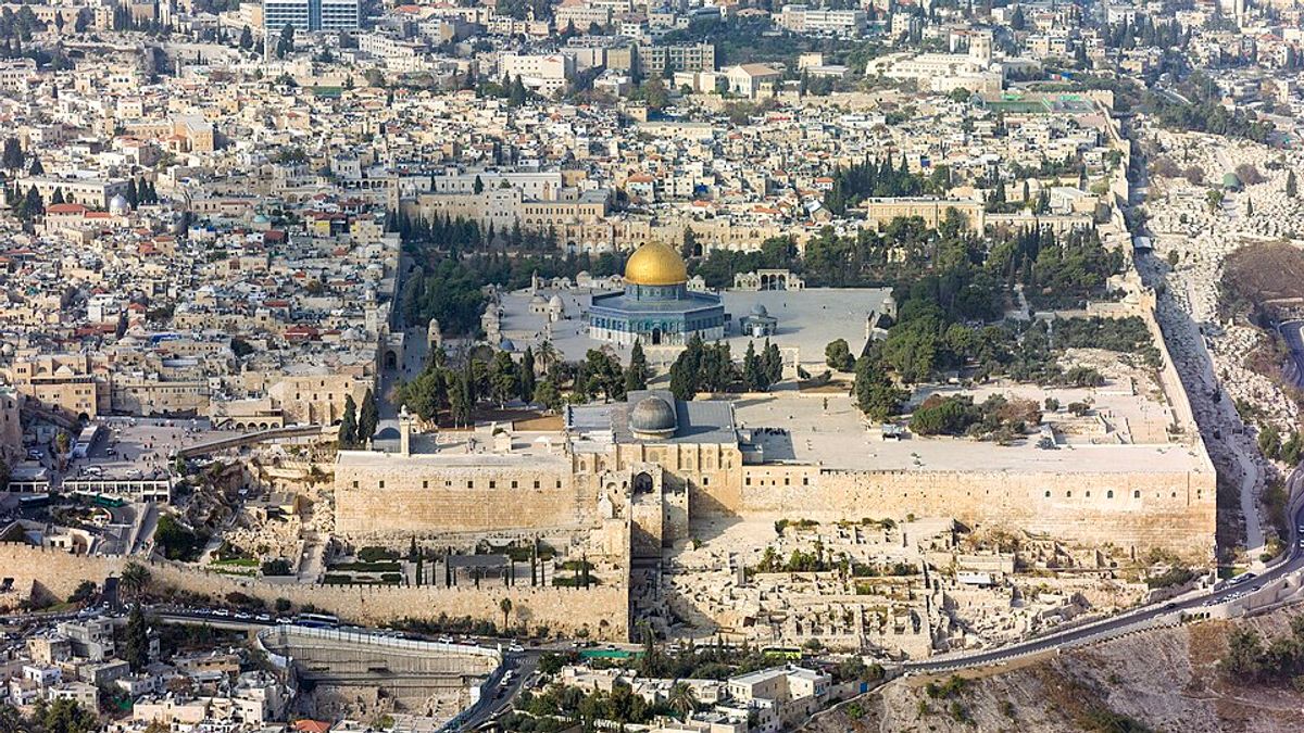 Aerial view of the Temple Mount and Dome of the Rock in Jerusalem